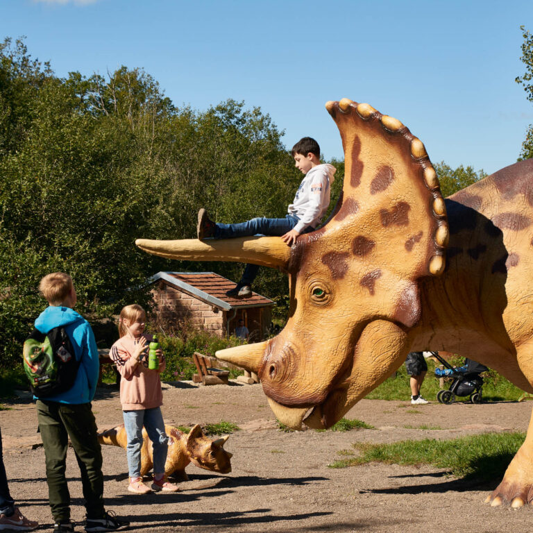 friendly Dino Park in nature – a perfect day trip destination