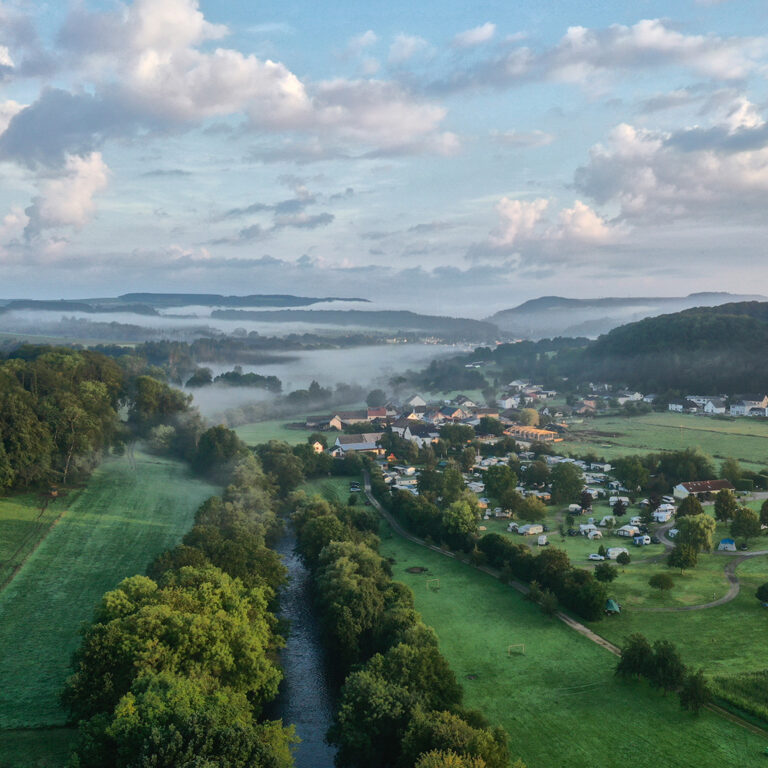 4-sterren camping Ourtal-Idyll – natuurcamping in de Eifel